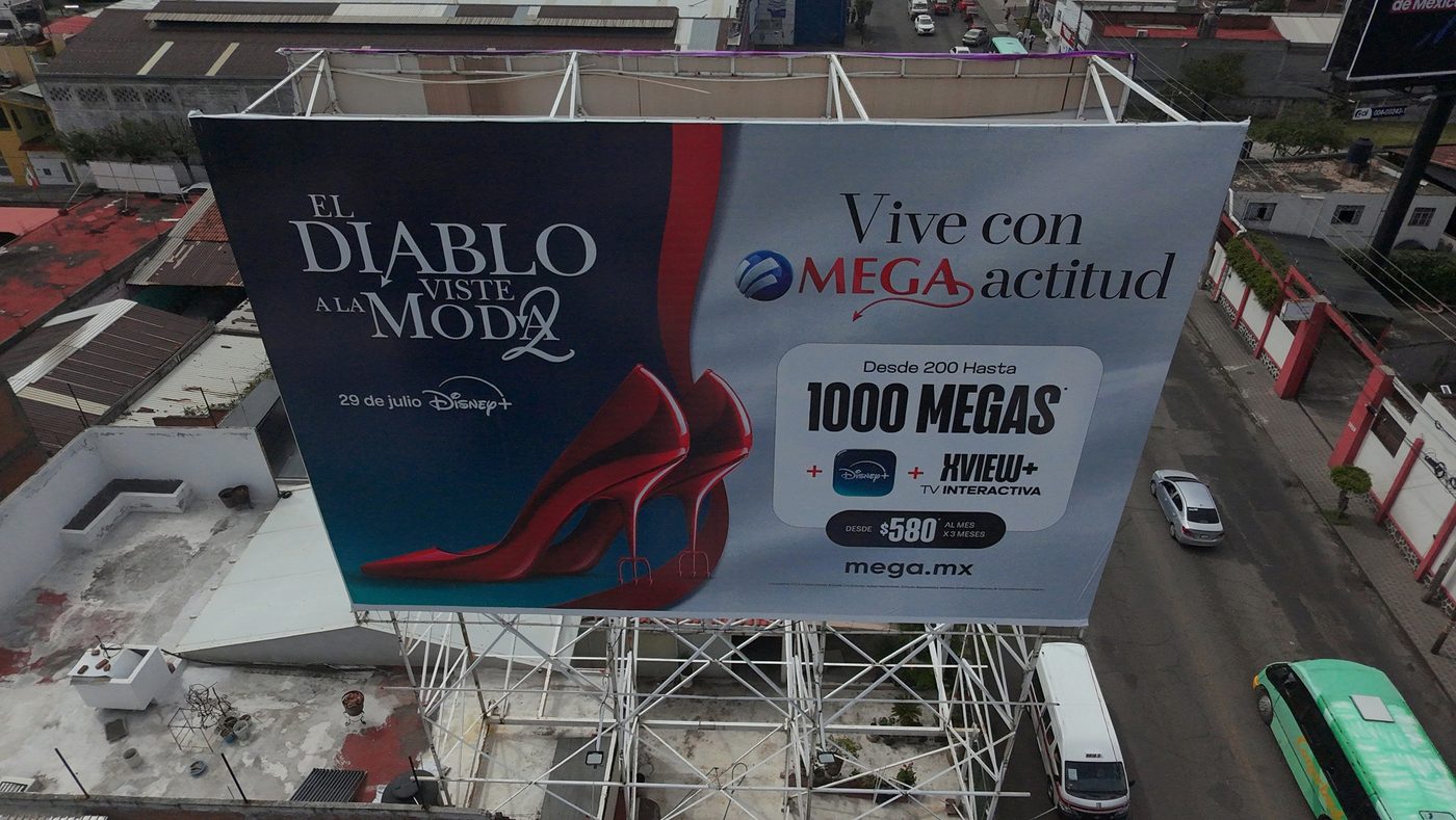 Verificación de exhibición del espectacular